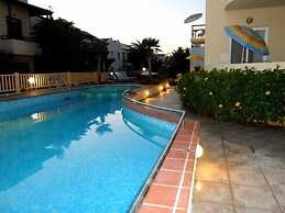 Lambrinos Suites