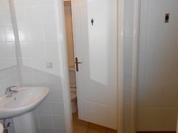 Lambrinos Suites