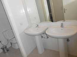 Lambrinos Suites