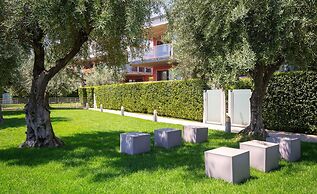 Catania Hills Residence