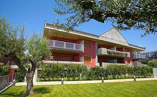 Catania Hills Residence