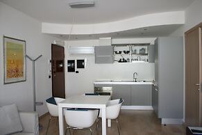 Catania Hills Residence