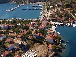 Drymna Hotel