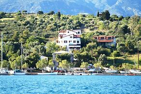 Drymna Hotel