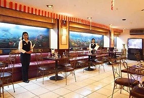 Losari Beach Hotel
