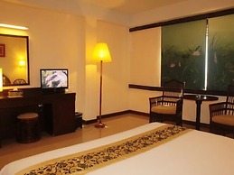 Losari Beach Hotel