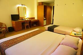 Losari Beach Inn