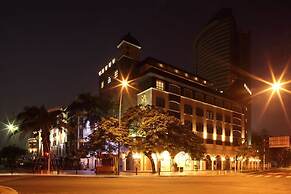 Honlux Apartment