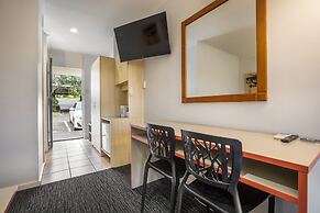 Burvale Hotel