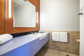 Burvale Hotel