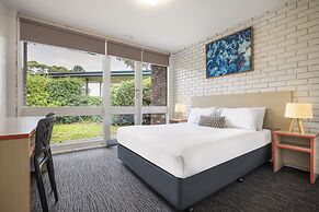 Burvale Hotel