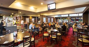 Nightcap at Keysborough Hotel