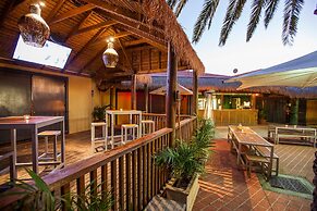 Leisure Inn