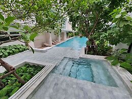 CHERN Bangkok