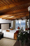 Nirikos Hotel