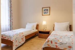 Hotel Orion