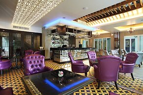 Chillax Resort