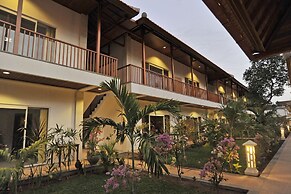 Aquarius Beach Hotel
