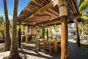 Club el Moro Hotel Suites