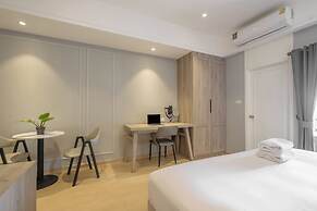 Boss Hotel
