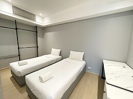 Boss Hotel