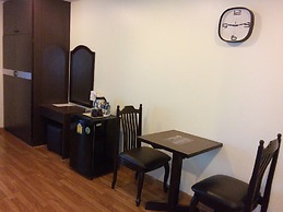 Boss Hotel