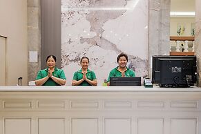 Boss Hotel