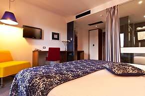 Hotel IN
