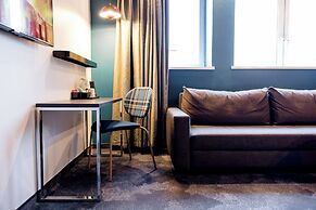 Motel One Edinburgh-Princes
