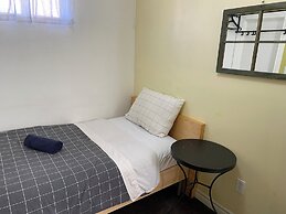 Kaisar Guest House