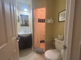 Kaisar Guest House