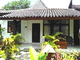 Gazebo Beach Hotel