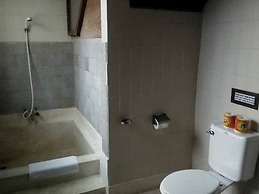 Gazebo Beach Hotel