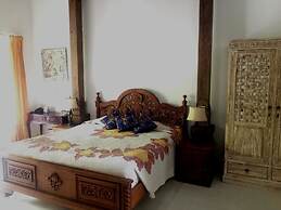 Gazebo Beach Hotel
