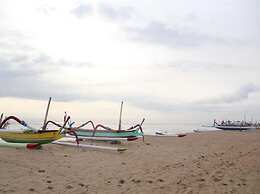 Gazebo Beach Hotel