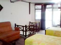 Gazebo Beach Hotel