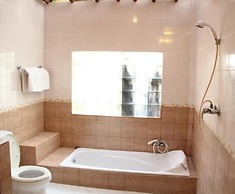 Gazebo Beach Hotel