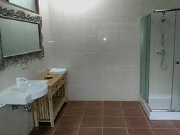 Gazebo Beach Hotel