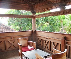 Gazebo Beach Hotel