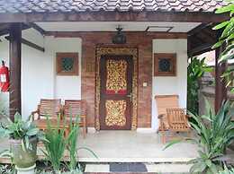 Gazebo Beach Hotel