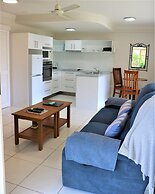 Noosa River Palms