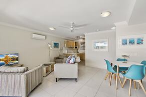 Noosa River Palms
