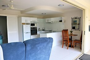 Noosa River Palms