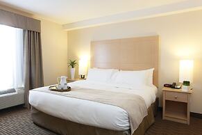 Vegreville Suites