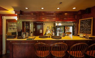 Dundee Arms