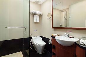 Best Western Plus Makassar Beach