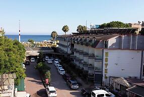Unluselek Hotel