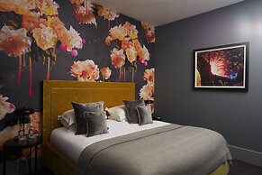 Malmaison Reading