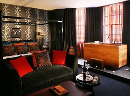 Malmaison Reading