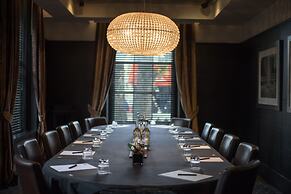 Malmaison Reading